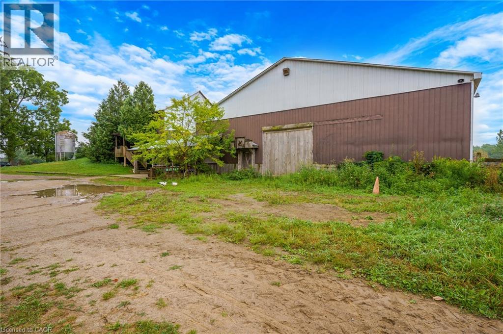 Photo 21 of 1374 5th Concession Road West, Flamborough ON