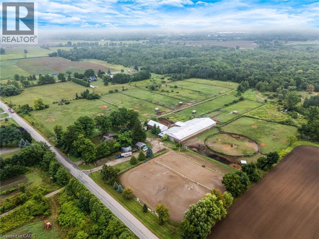Photo 4 of 1374 5th Concession Road West, Flamborough ON