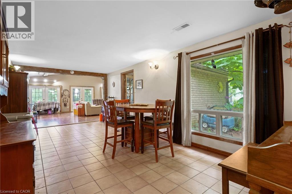 Photo 8 of 1374 5th Concession Road West, Flamborough ON