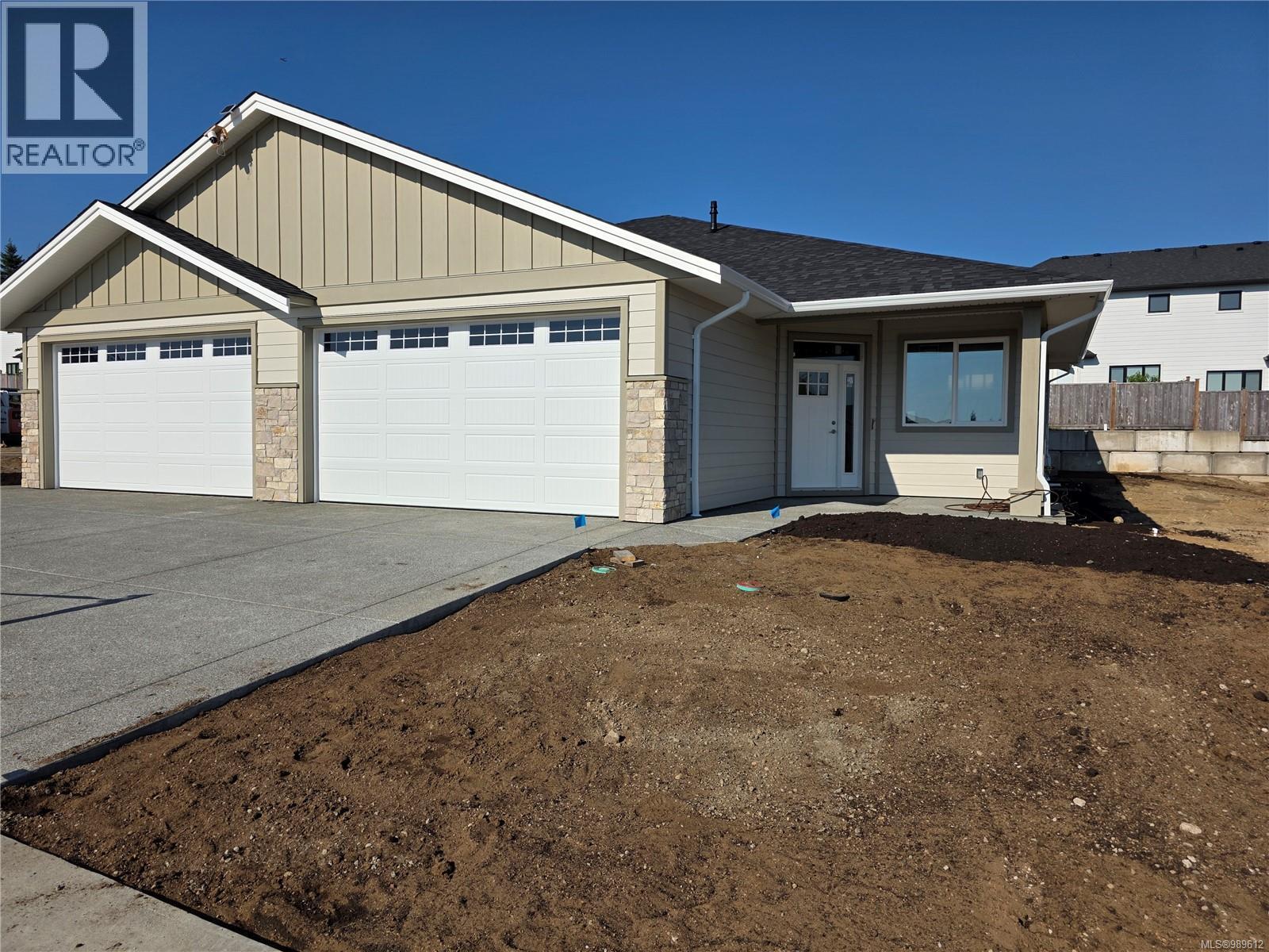 Photo 1 of 3 343 Arizona Dr, Campbell River BC