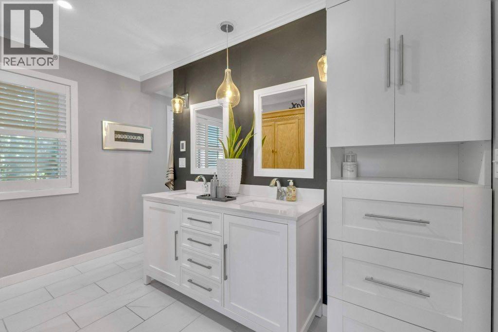 Photo 22 of 40 Drever Close, Red Deer AB