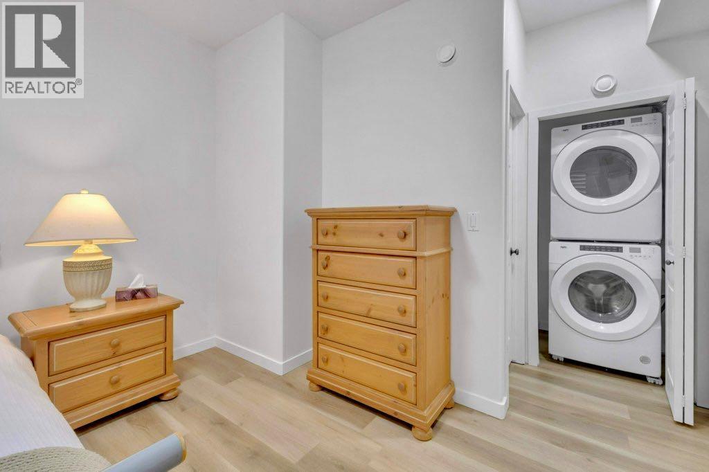 Photo 35 of 40 Drever Close, Red Deer AB