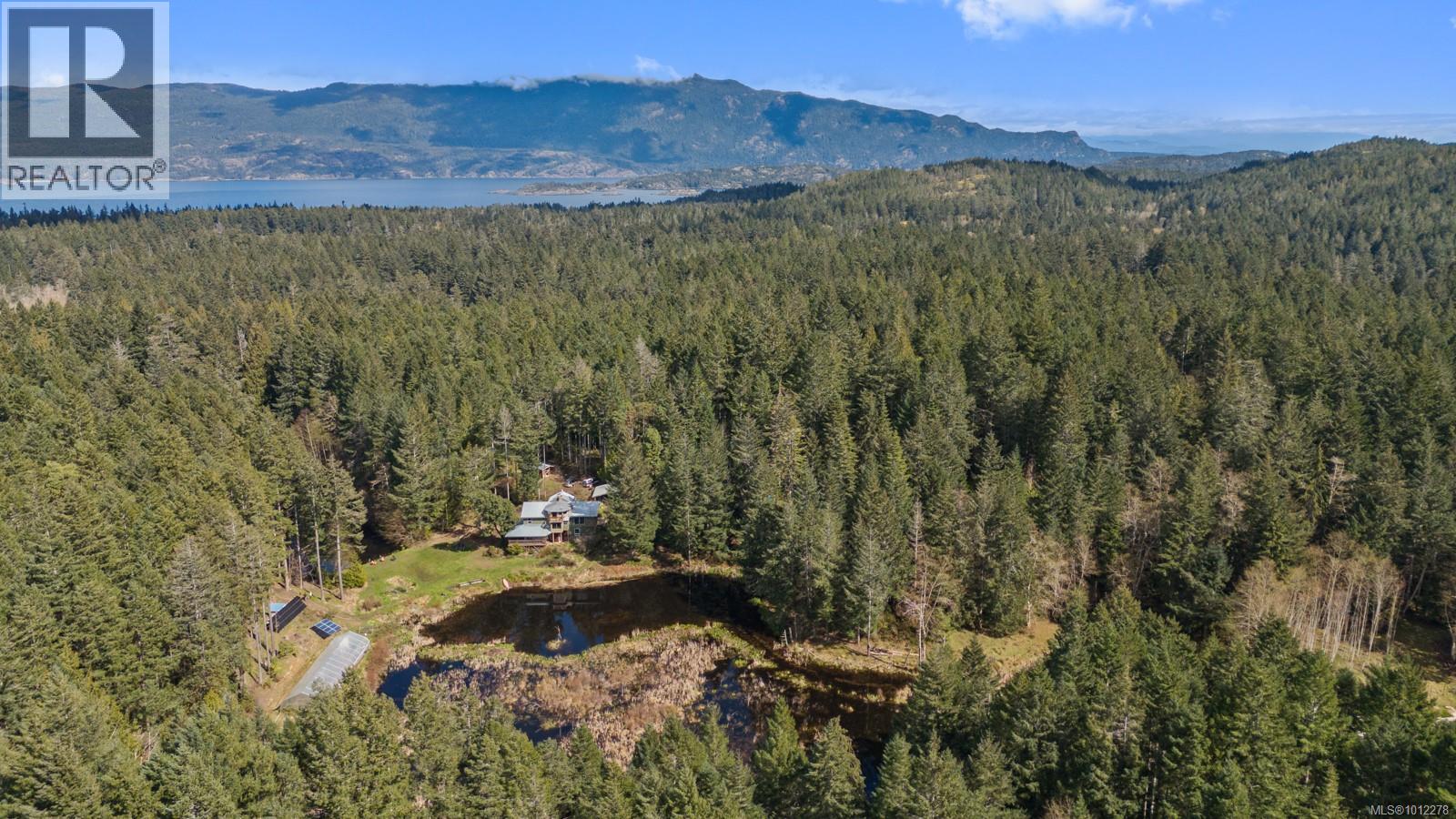 2 Welch Rd, Lasqueti Island