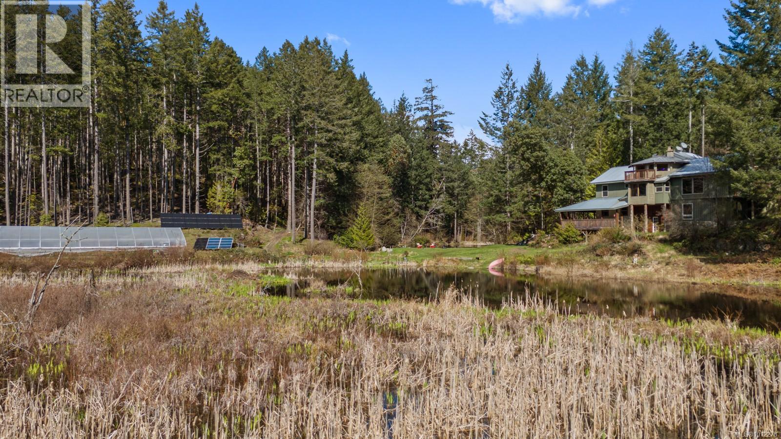 2 Welch Rd, Lasqueti Island
