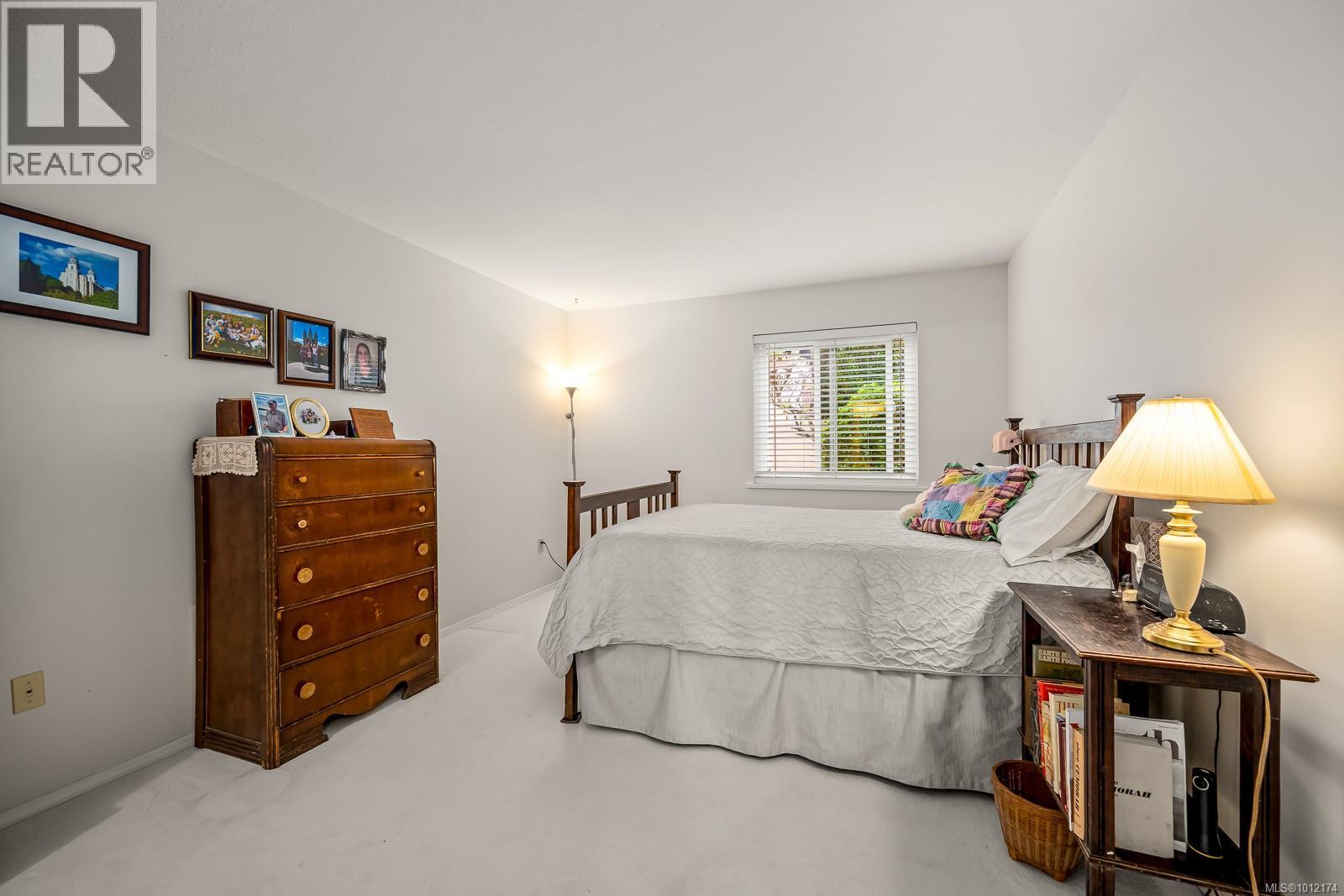 103 1902 Comox Ave, Comox