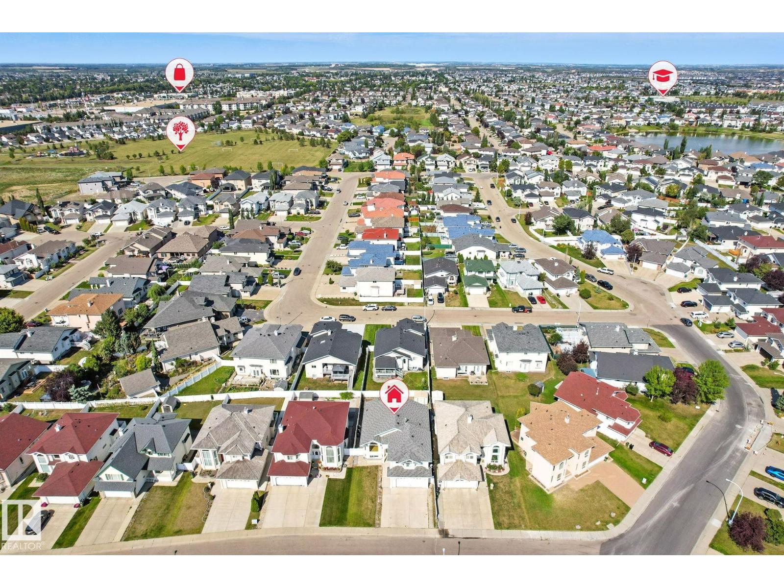 Photo 32 of 9012 157 Av Nw, Edmonton AB