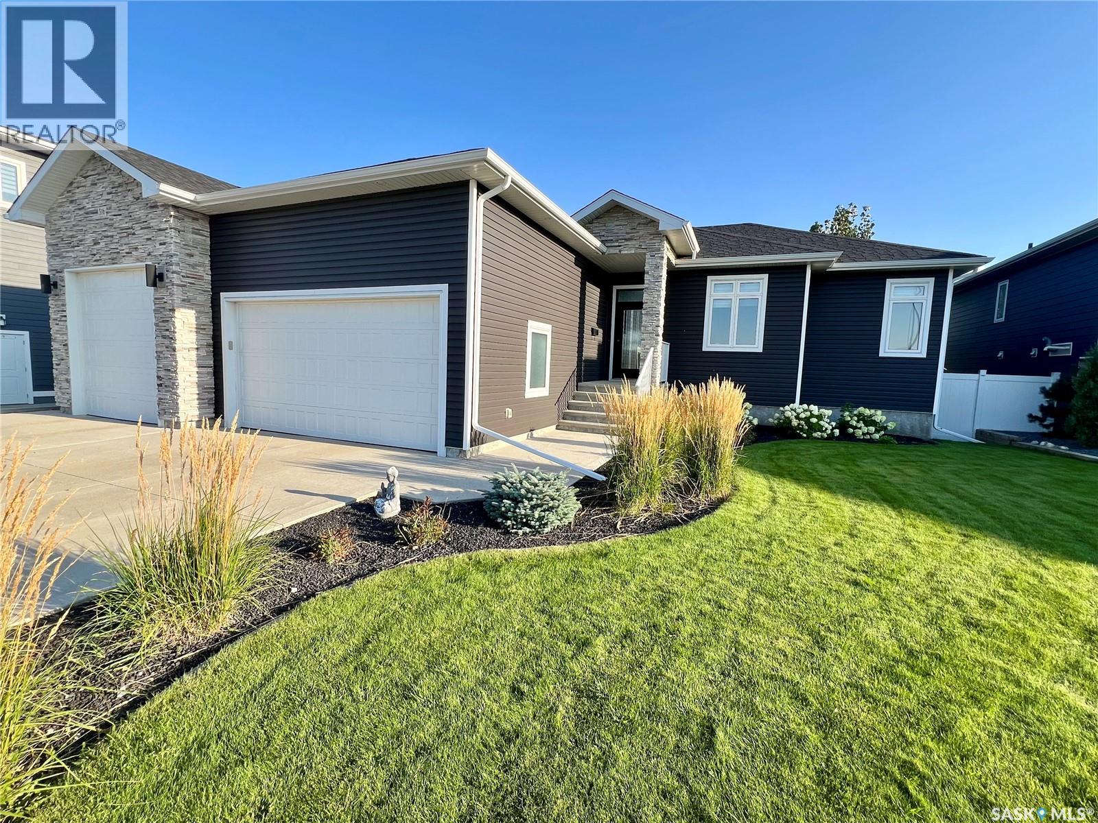 Photo 1 of 516 Ridgeview Street, Swift Current SK