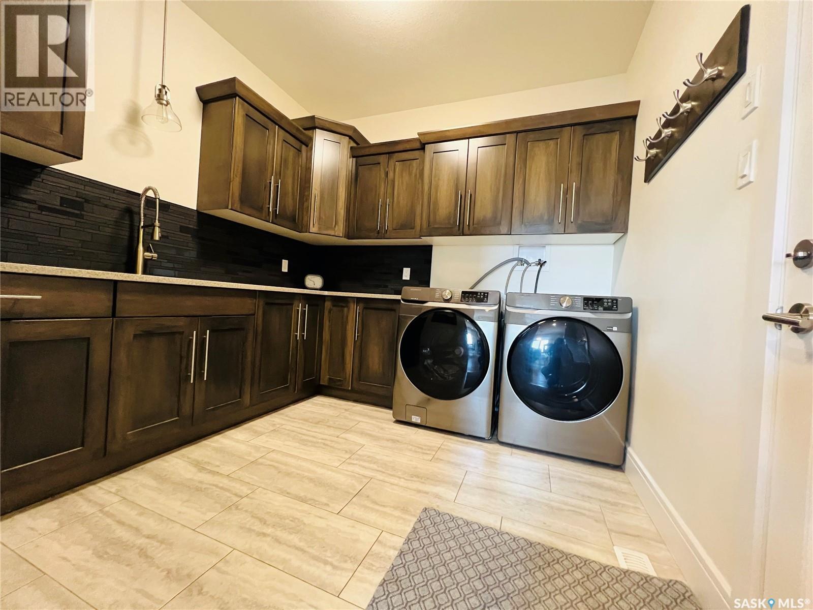 Photo 24 of 516 Ridgeview Street, Swift Current SK