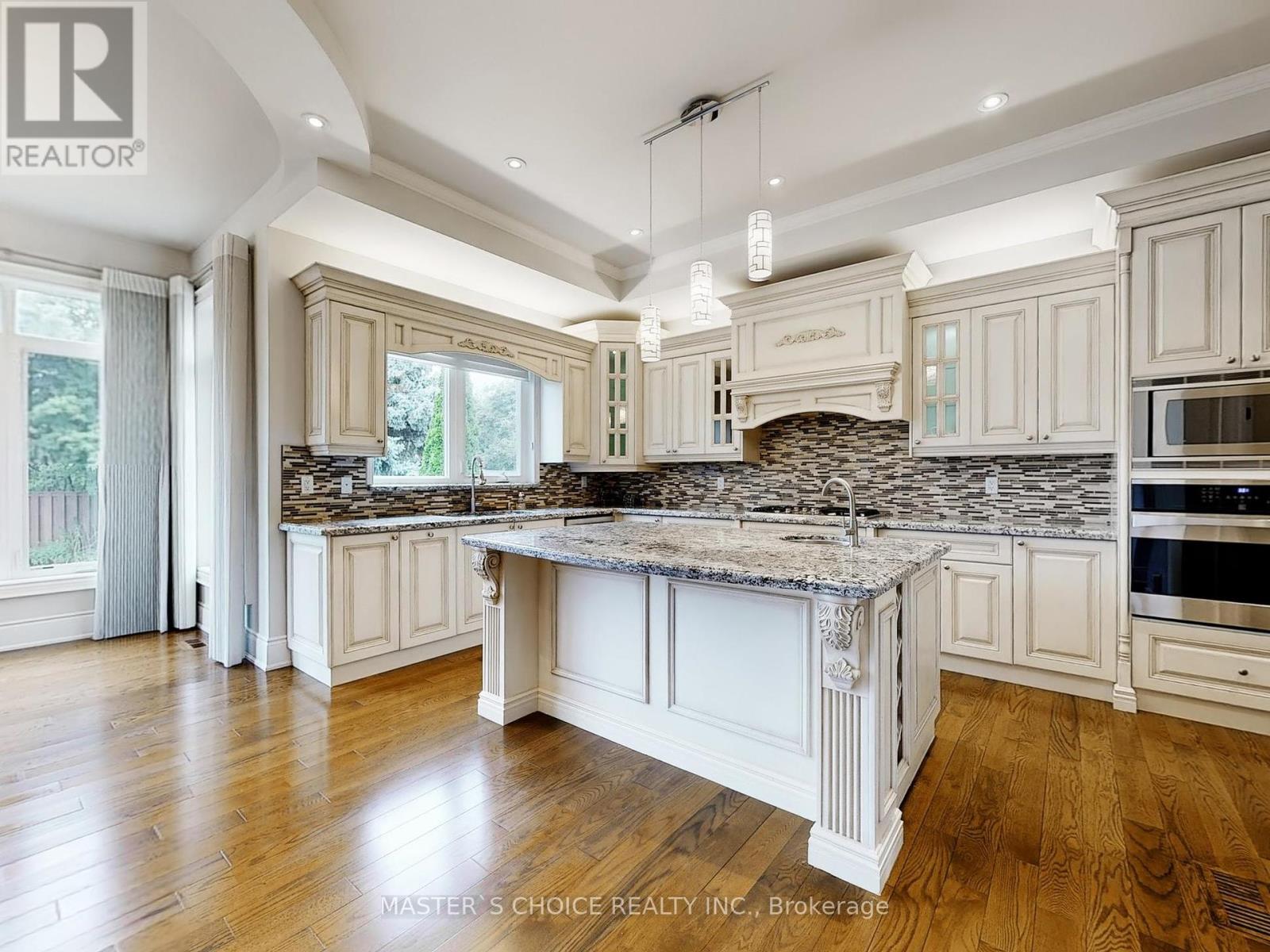 Photo 10 of 6 Terrace Avenue, Toronto ON