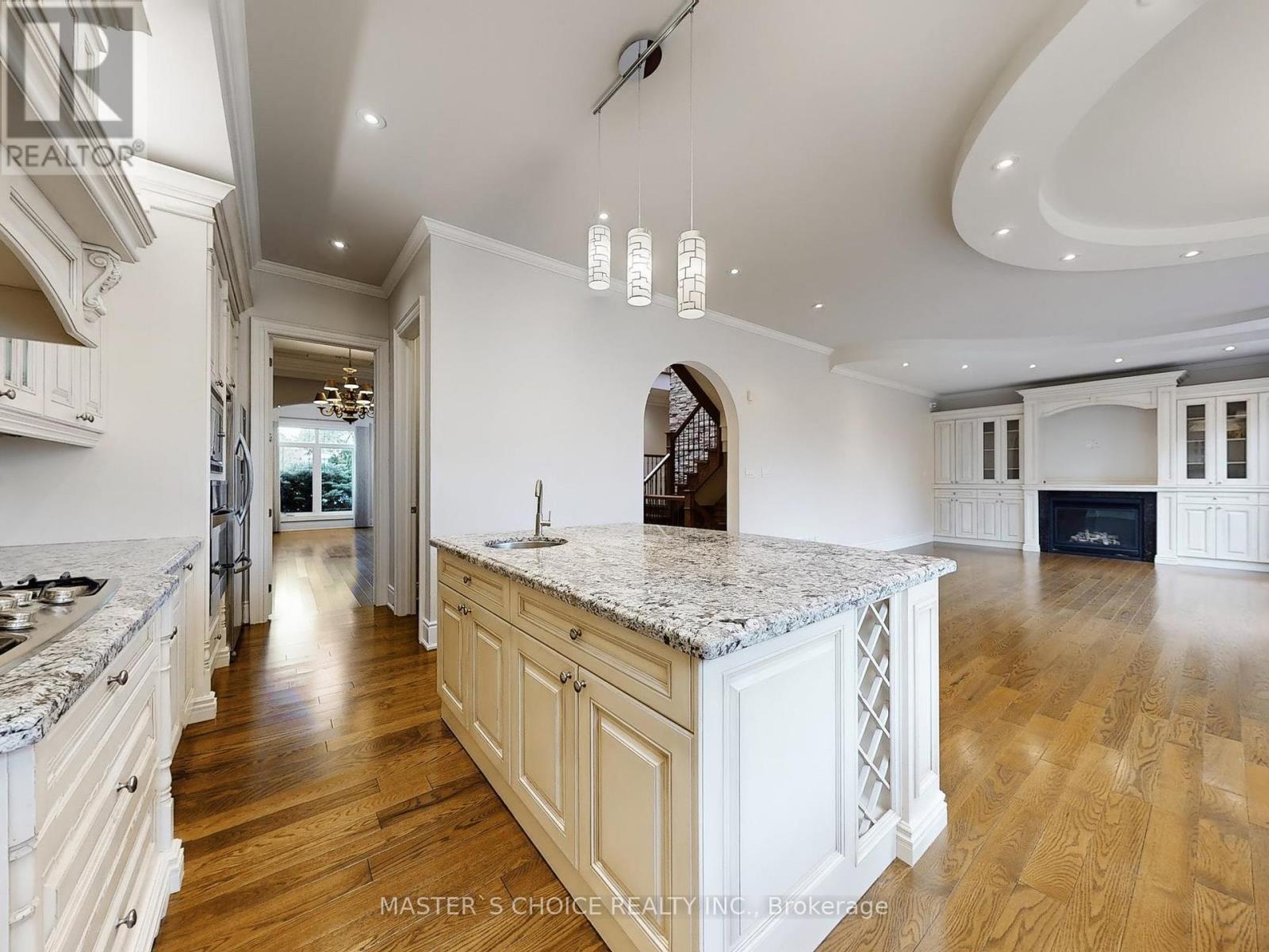 Photo 12 of 6 Terrace Avenue, Toronto ON