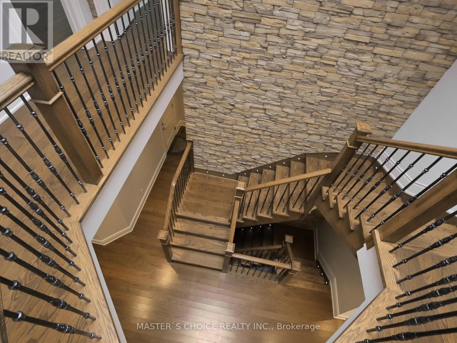 Photo 16 of 6 Terrace Avenue, Toronto ON