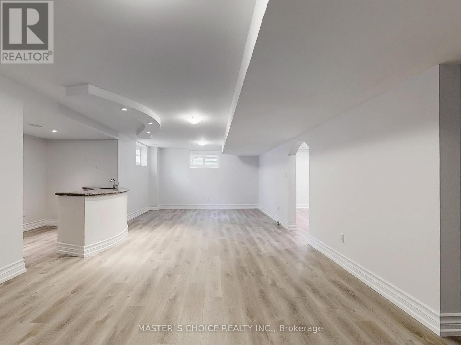 Photo 33 of 6 Terrace Avenue, Toronto ON