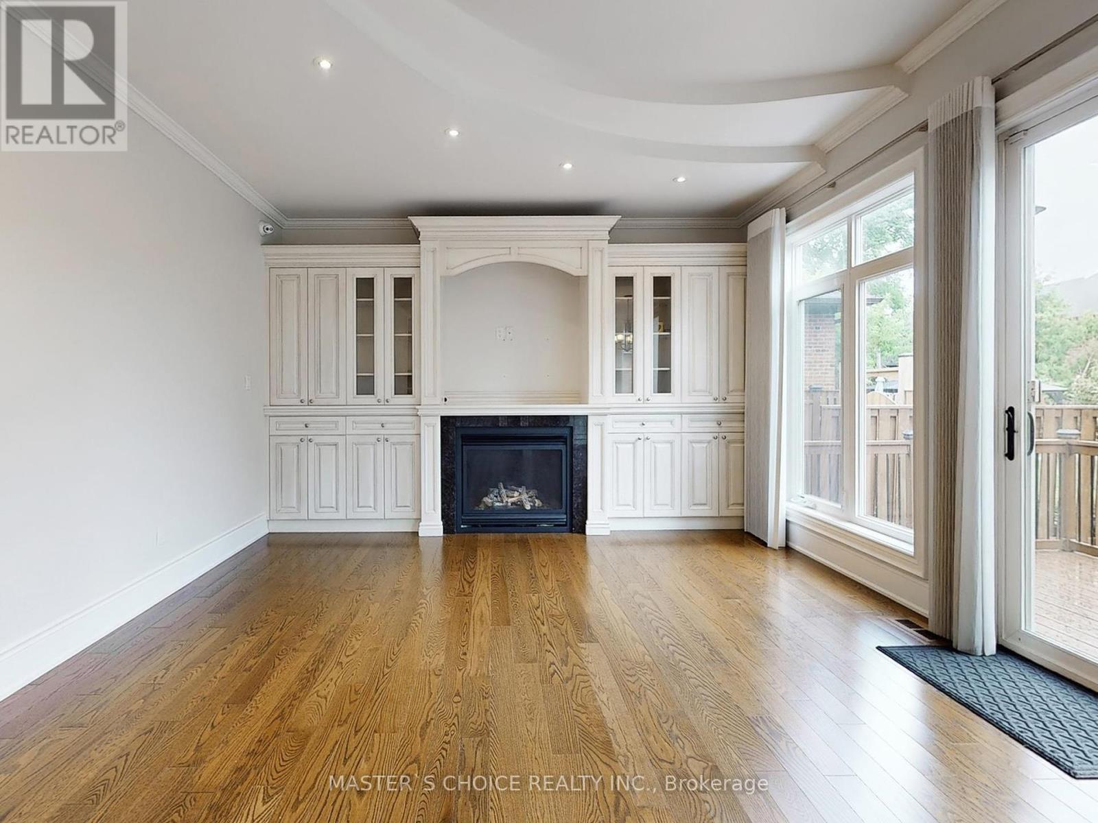 Photo 6 of 6 Terrace Avenue, Toronto ON