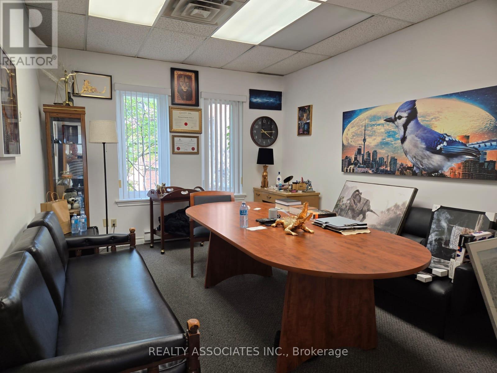 Photo 5 of 1035 Mcnicoll Avenue, Toronto ON
