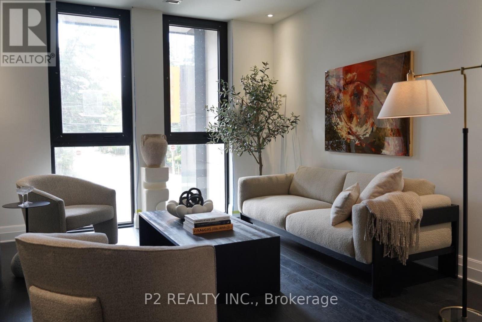 Photo 4 of 206 2 Forest Hill Road, Toronto ON