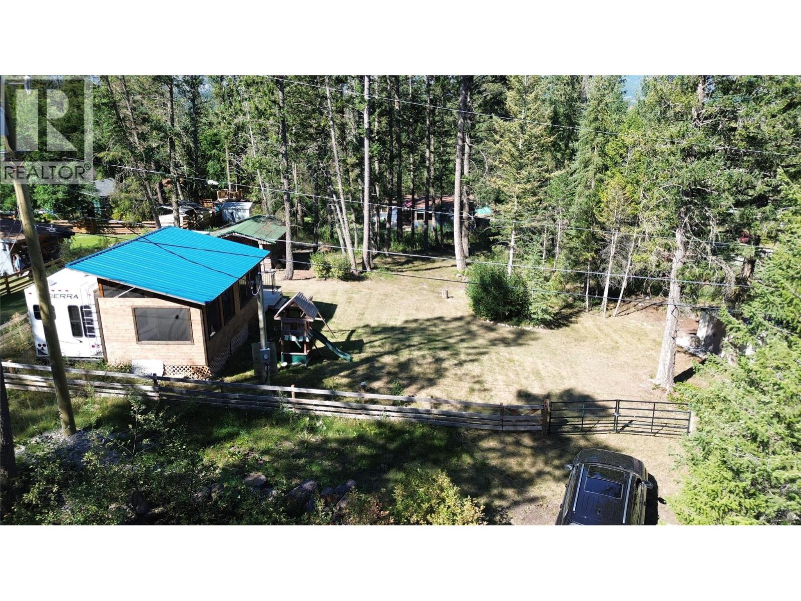4891 Ogilvy Avenue, Fairmont Hot Springs
