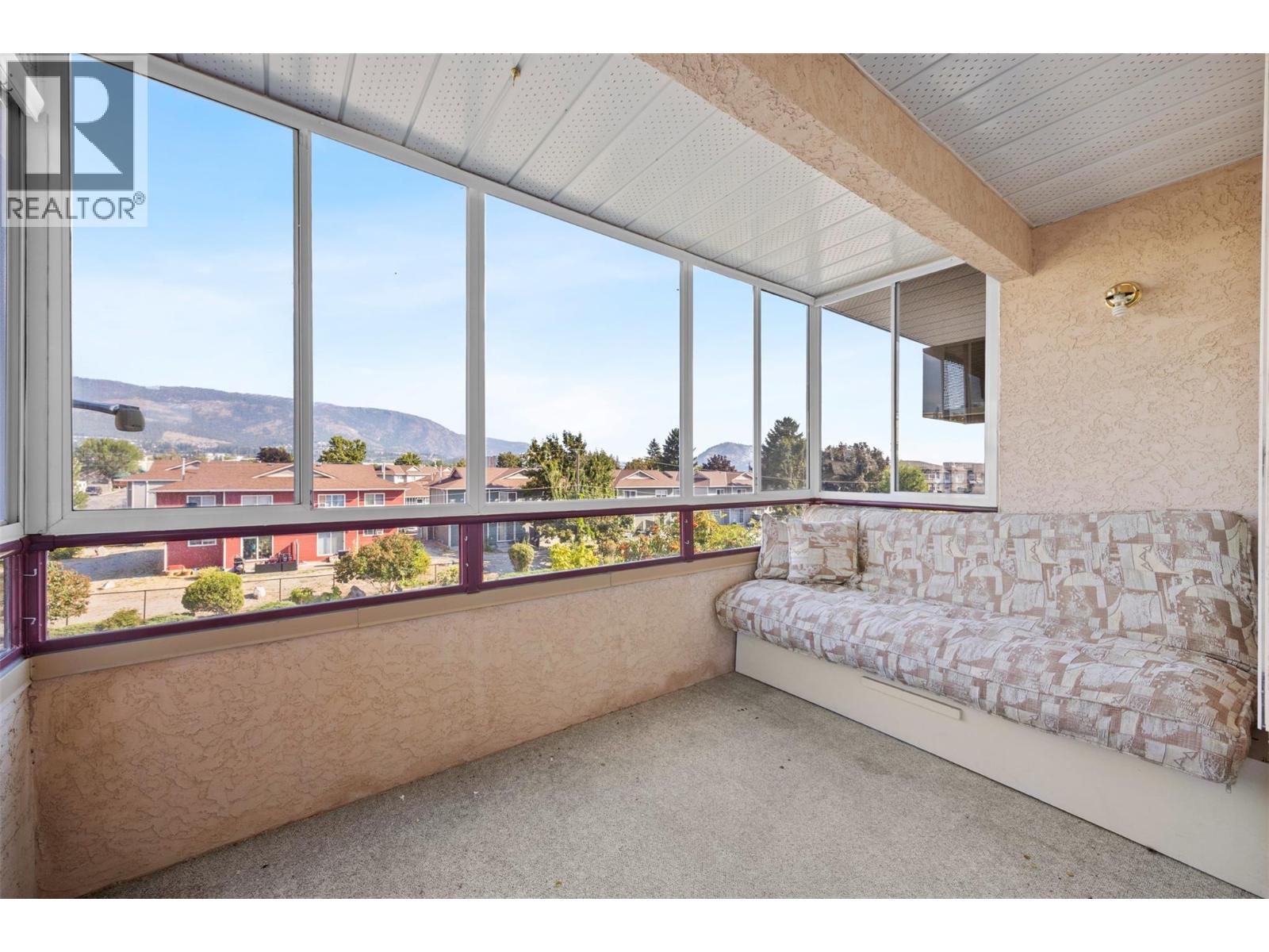 3854 Brown Road Unit# 301, West Kelowna