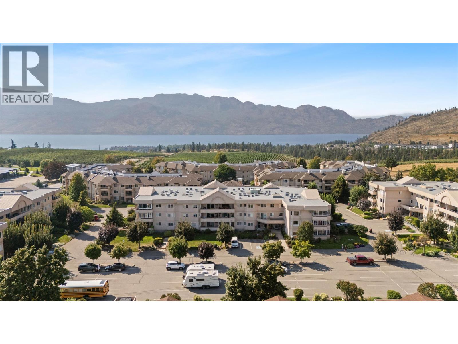 3854 Brown Road Unit# 301, West Kelowna
