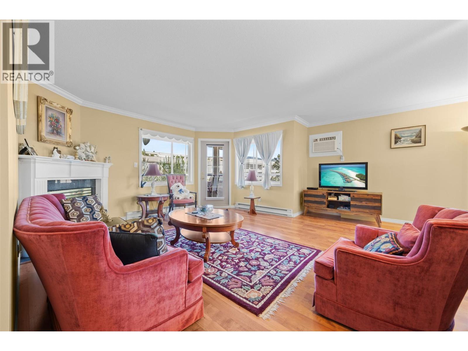3854 Brown Road Unit# 301, West Kelowna