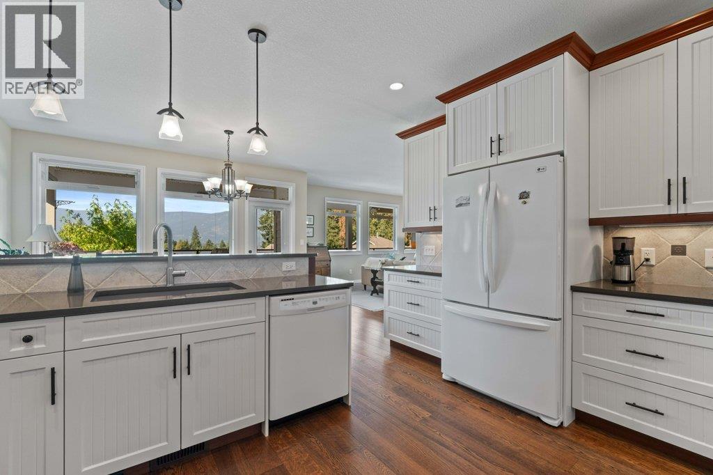 Photo 13 of 1581 20 Street Ne Unit 8, Salmon Arm BC