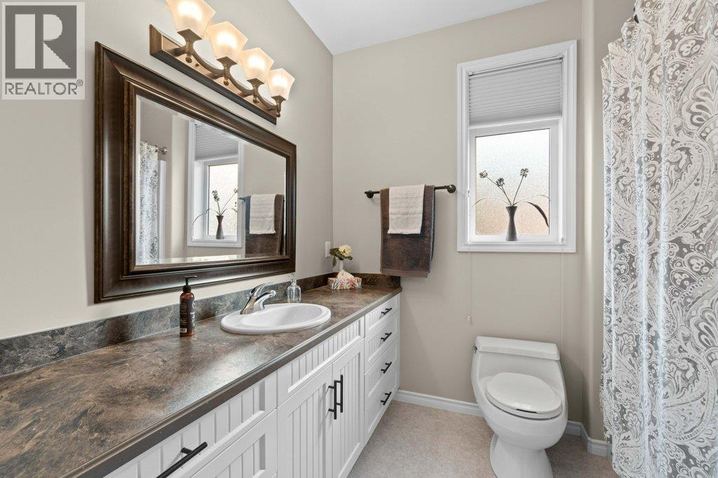 Photo 22 of 1581 20 Street Ne Unit 8, Salmon Arm BC