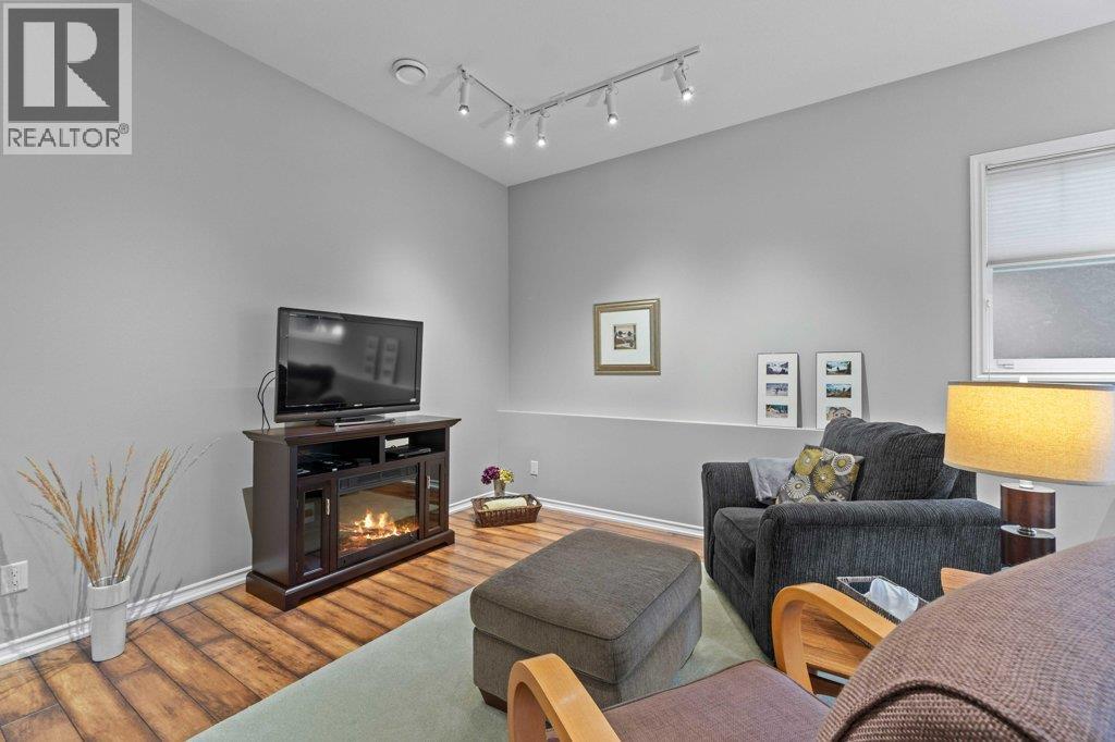 Photo 38 of 1581 20 Street Ne Unit 8, Salmon Arm BC