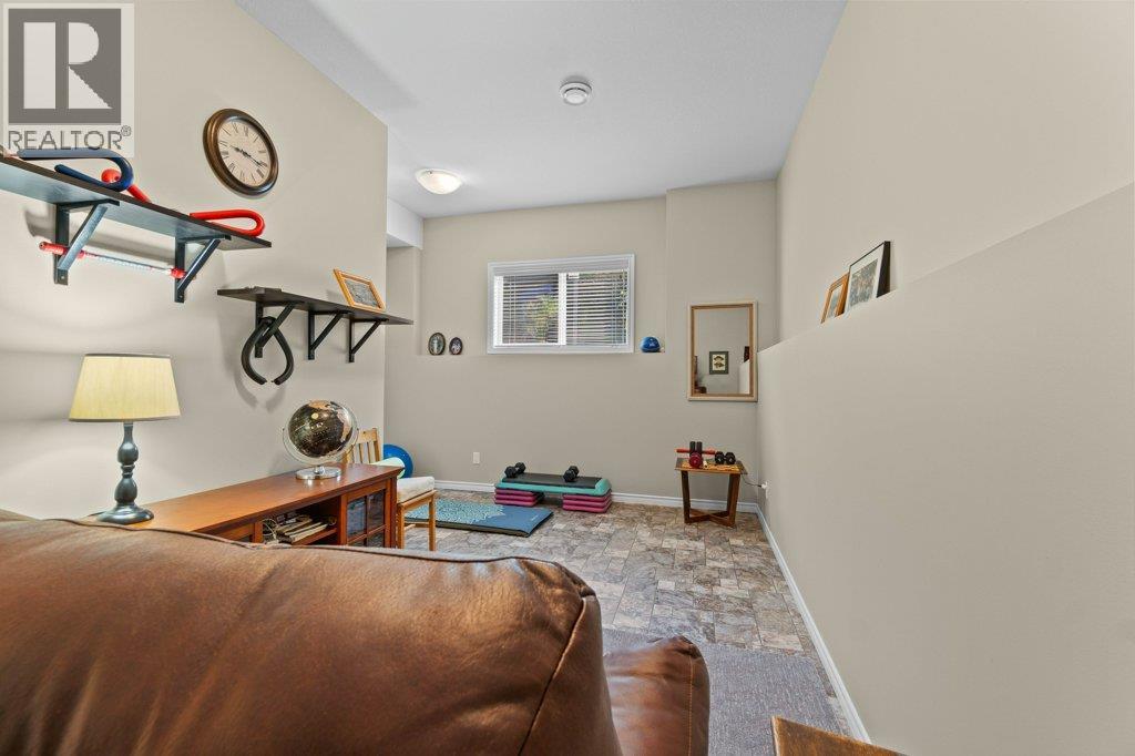 Photo 45 of 1581 20 Street Ne Unit 8, Salmon Arm BC