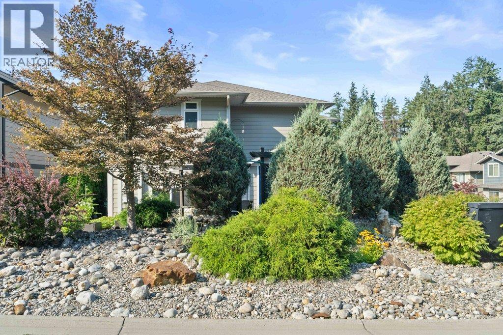 Photo 58 of 1581 20 Street Ne Unit 8, Salmon Arm BC
