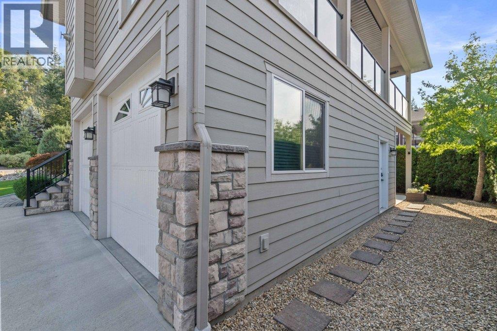 Photo 64 of 1581 20 Street Ne Unit 8, Salmon Arm BC