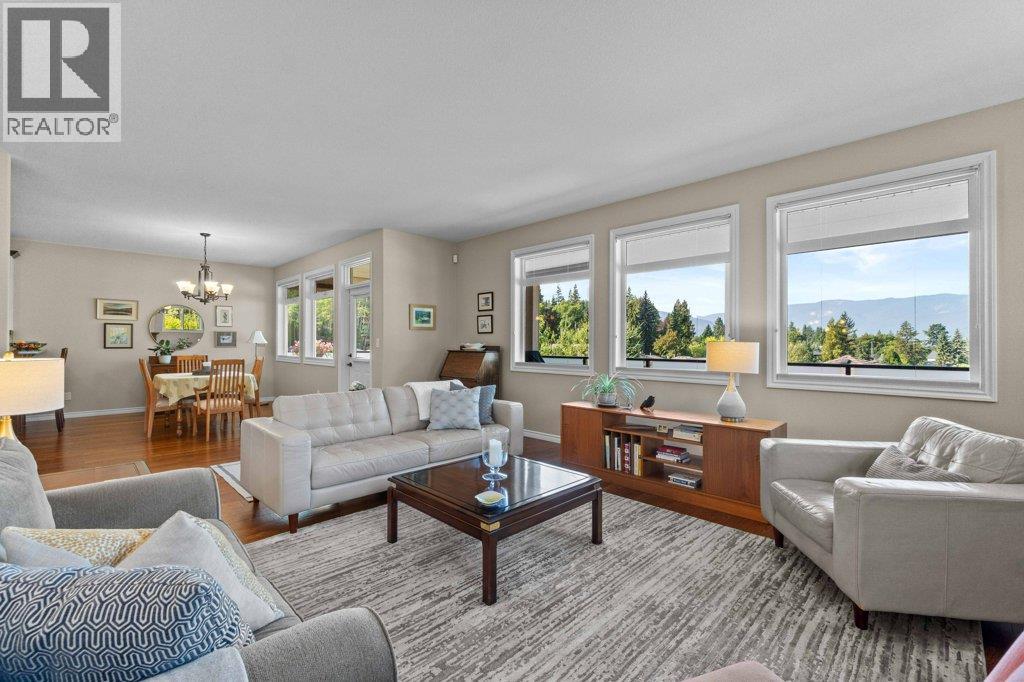 Photo 7 of 1581 20 Street Ne Unit 8, Salmon Arm BC