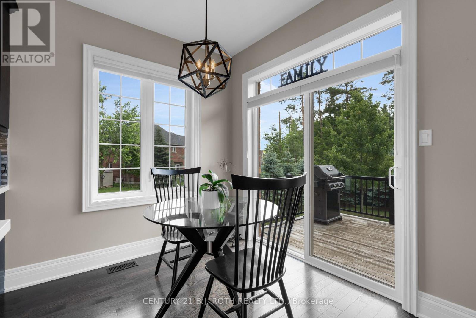 Photo 12 of 7 Cameron Street, Springwater ON