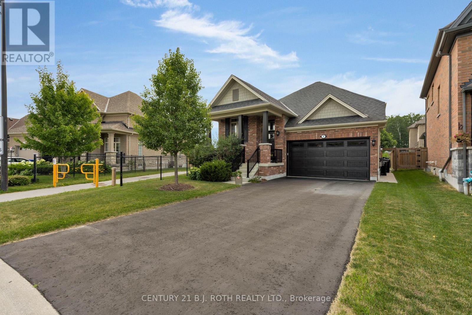 Photo 45 of 7 Cameron Street, Springwater ON