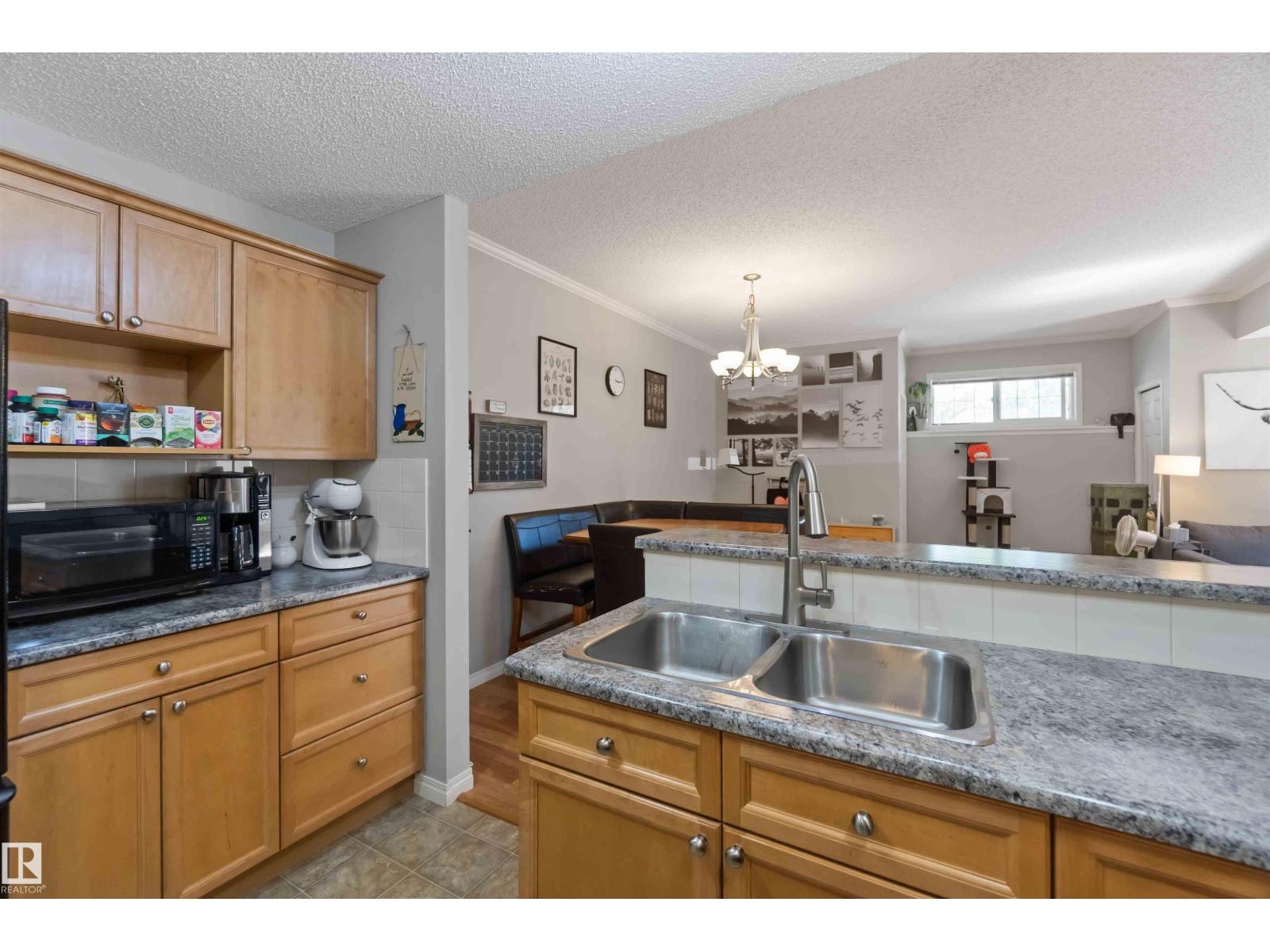 Photo 19 of 8 A 79 Bellerose Dr, St Albert AB