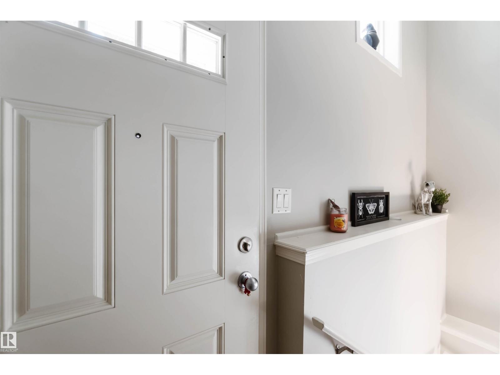 Photo 2 of 8 A 79 Bellerose Dr, St Albert AB