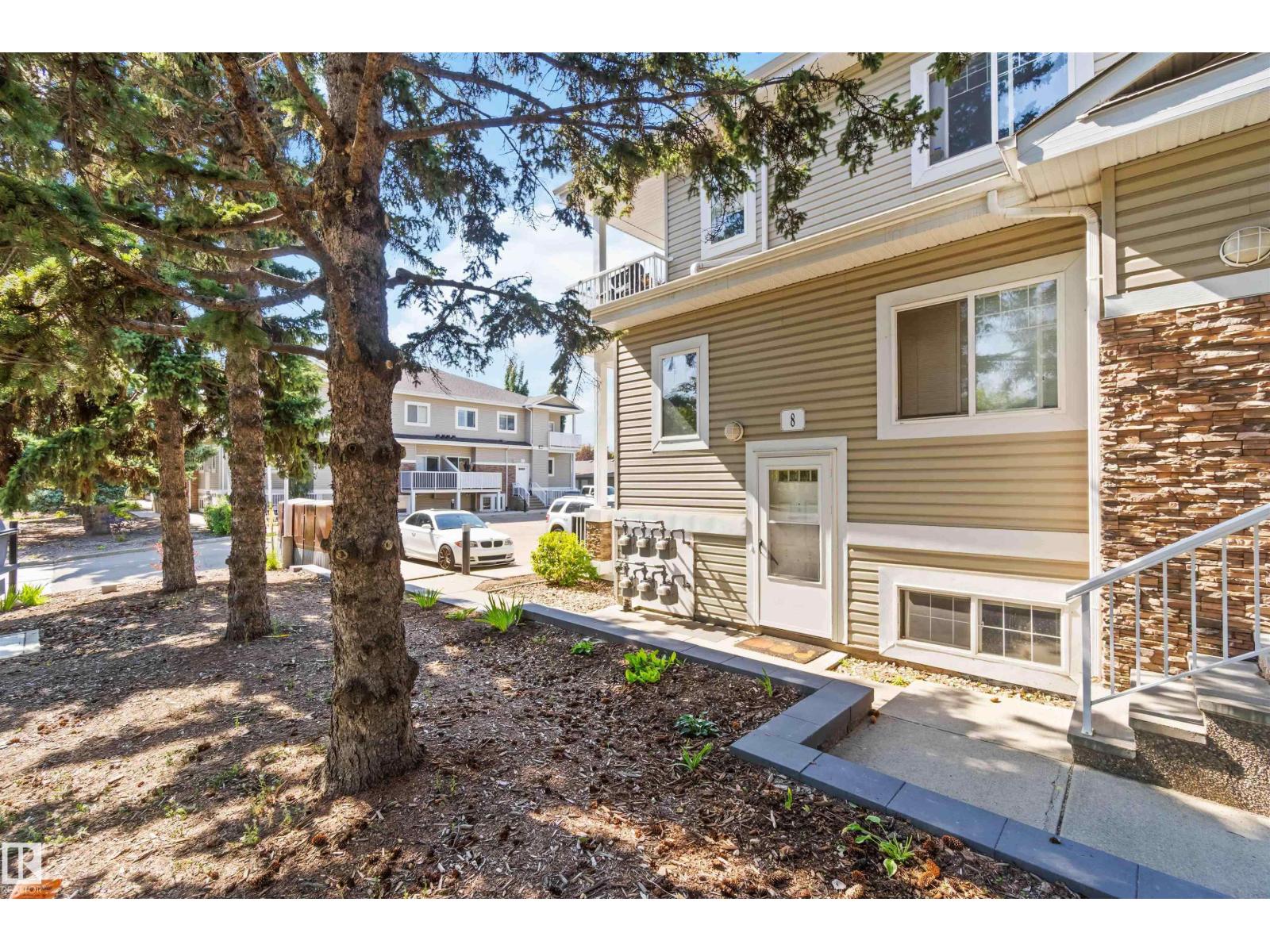 Photo 44 of 8 A 79 Bellerose Dr, St Albert AB