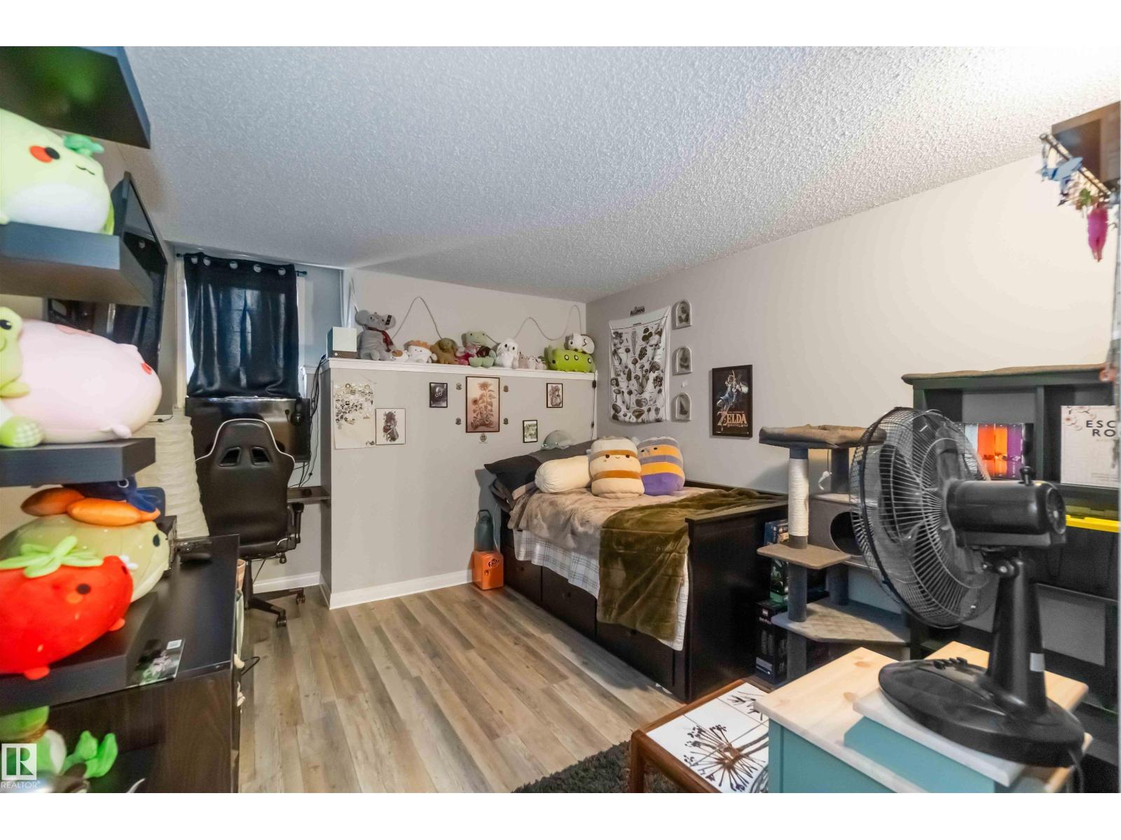 Photo 25 of 8 A 79 Bellerose Dr, St Albert AB