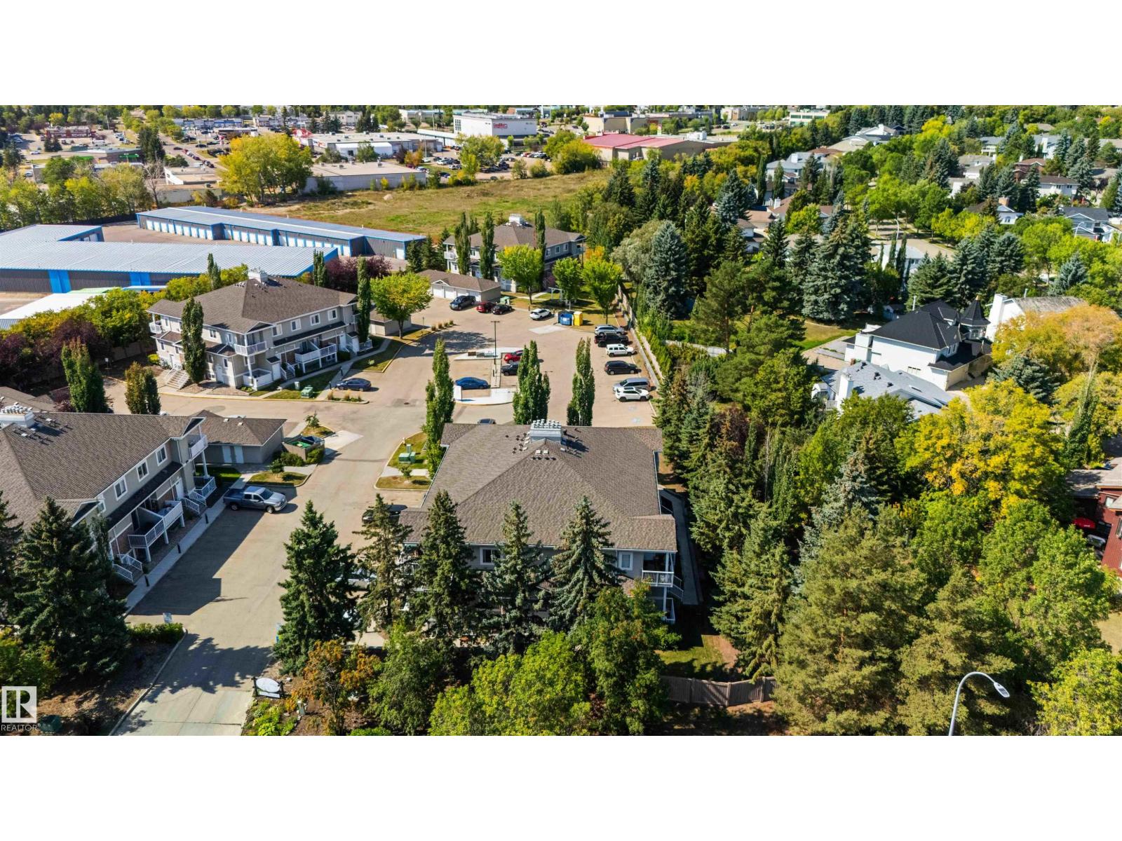 Photo 33 of 8 A 79 Bellerose Dr, St Albert AB