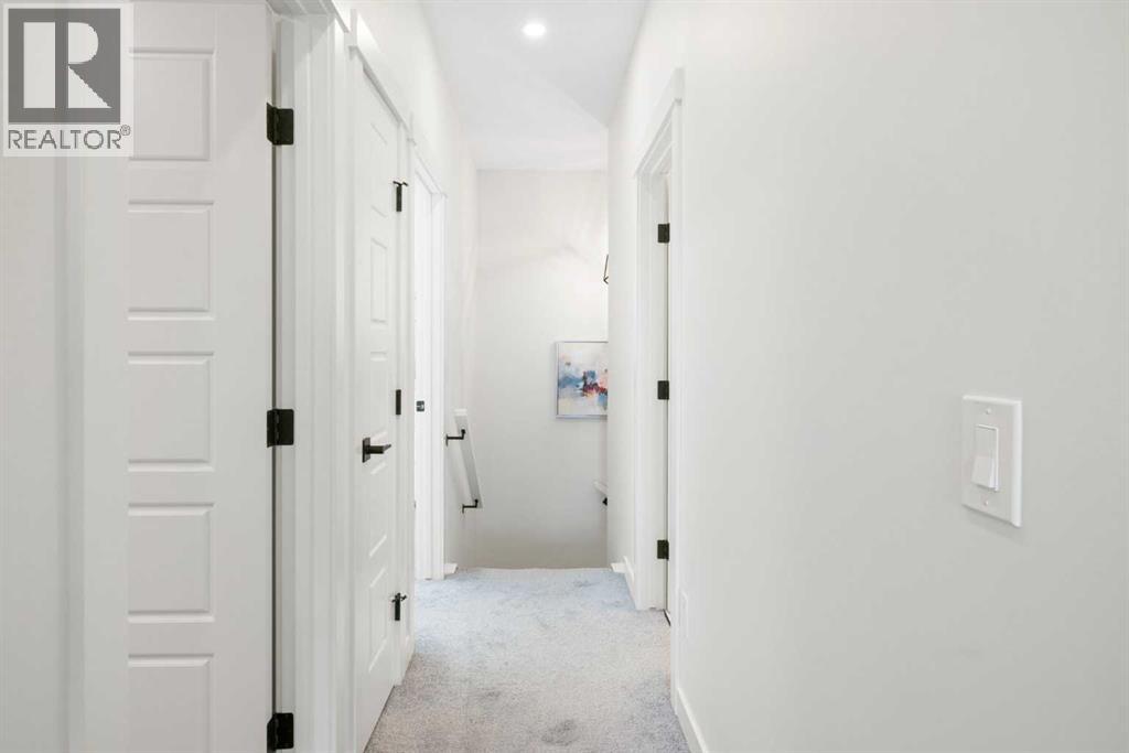 Photo 19 of 3003 26 A Street Sw, Calgary AB