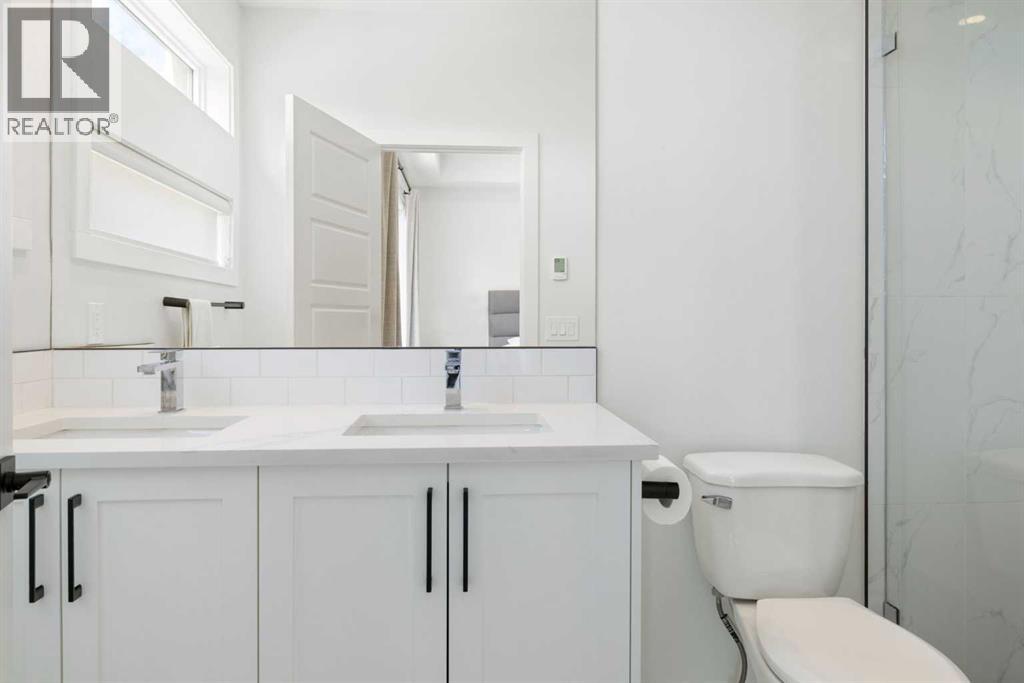 Photo 32 of 3003 26 A Street Sw, Calgary AB