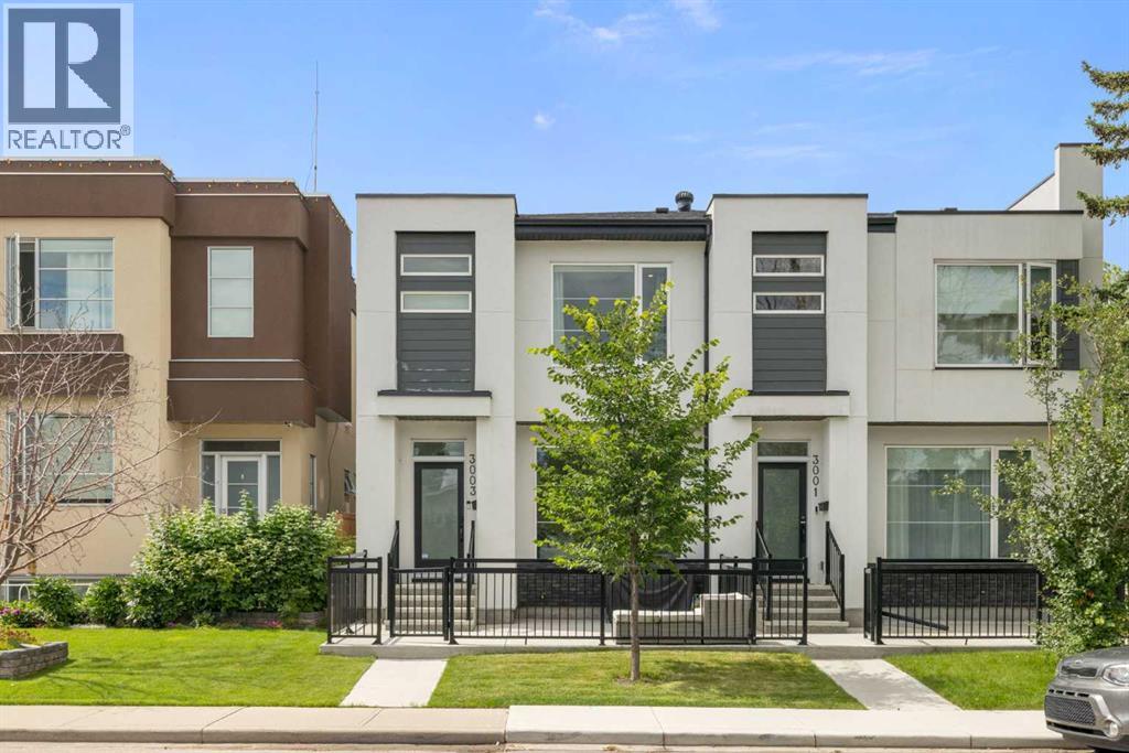 Photo 1 of 3003 26 A Street Sw, Calgary AB
