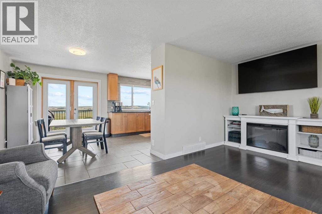 Photo 10 of 354134 80 Street E, Rural Foothills County AB