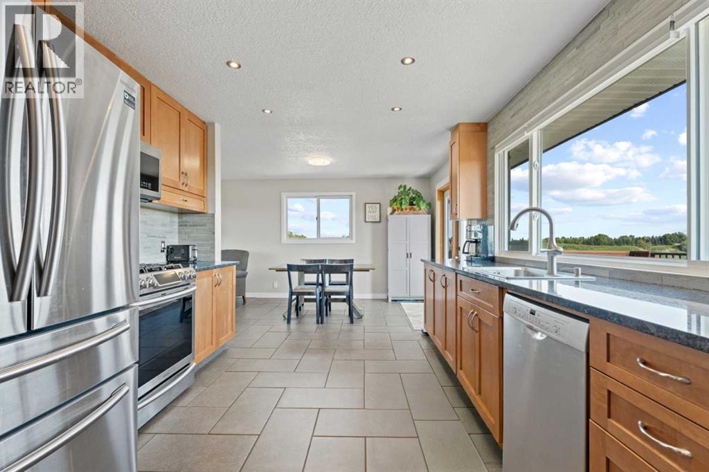 Photo 14 of 354134 80 Street E, Rural Foothills County AB