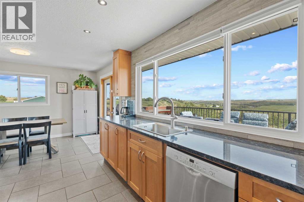 Photo 12 of 354134 80 Street E, Rural Foothills County AB