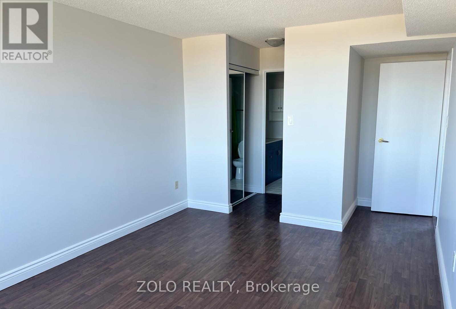 Photo 15 of 1707 10 Markbrook Lane, Toronto ON