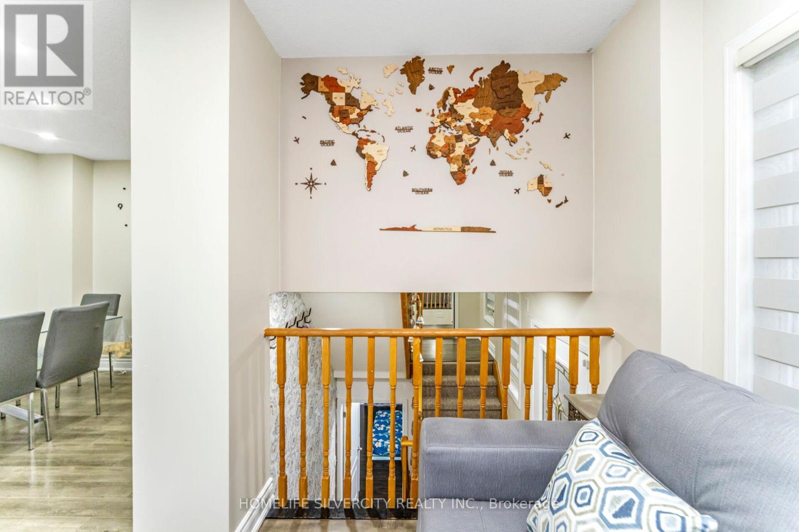 Photo 16 of 91 Bernard Avenue, Brampton ON