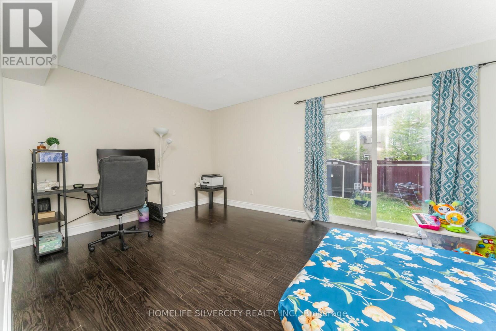 Photo 40 of 91 Bernard Avenue, Brampton ON