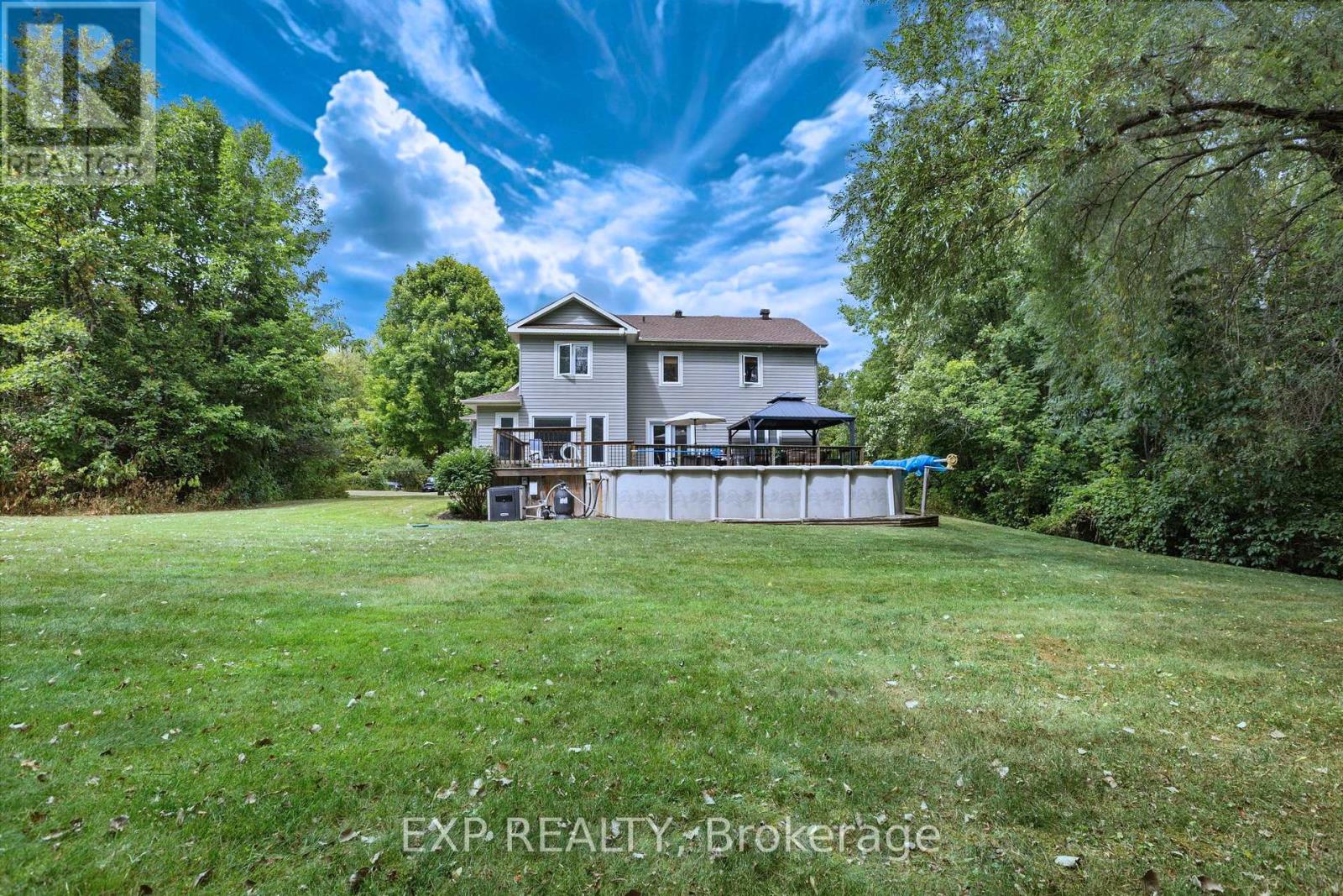 Photo 27 of 8325 Albert Bouwers Circle, Ottawa ON