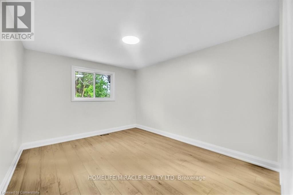 Photo 29 of 4476 Margueritte Avenue, Lincoln ON