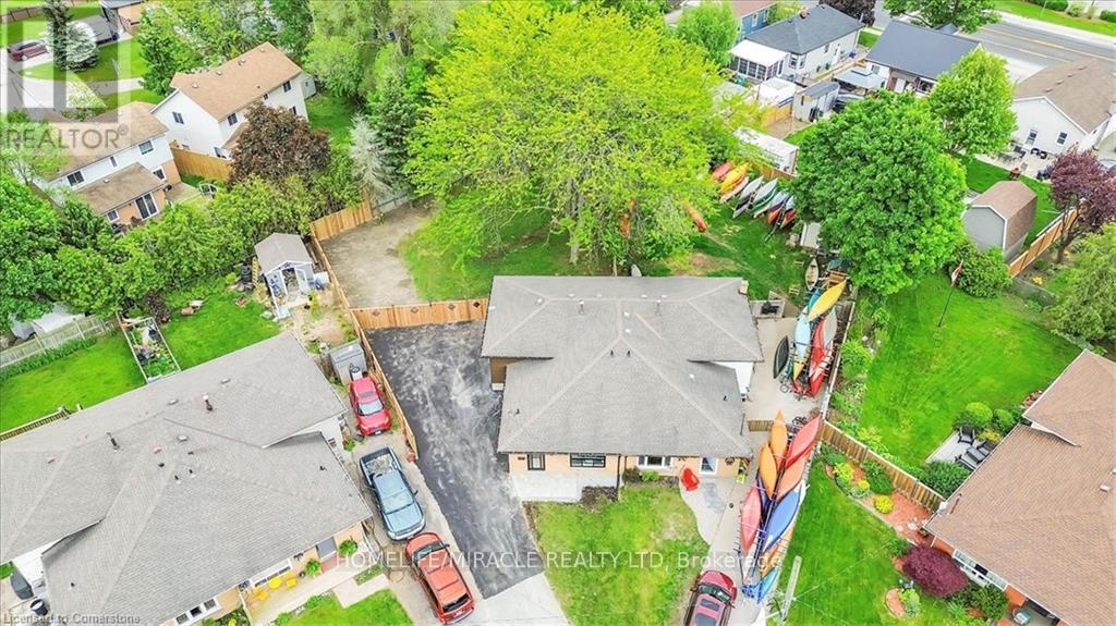 Photo 36 of 4476 Margueritte Avenue, Lincoln ON