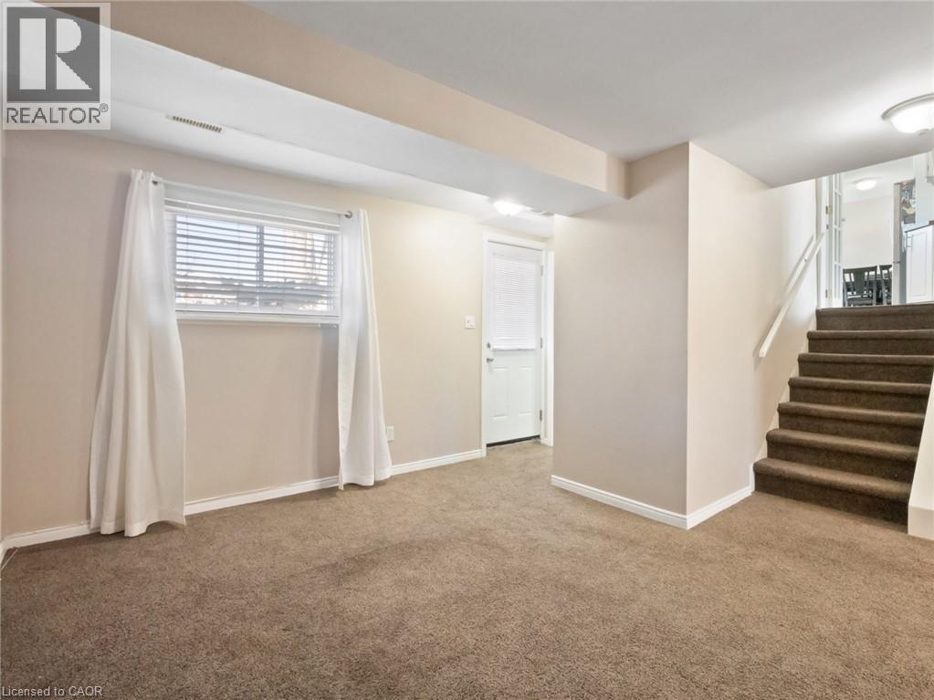 Photo 24 of 24 Gladys Avenue, Welland ON